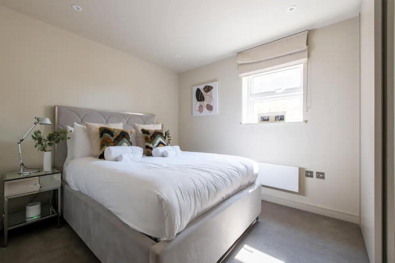 2Bd, 2Ba Urban Oasis Chcl F4 Apartment Chigwell Bagian luar foto