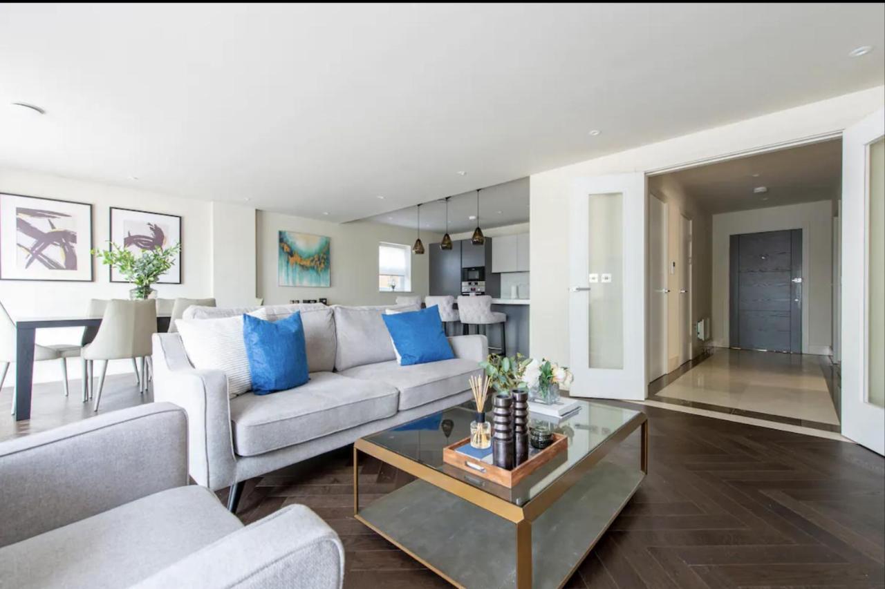 2Bd, 2Ba Urban Oasis Chcl F4 Apartment Chigwell Bagian luar foto